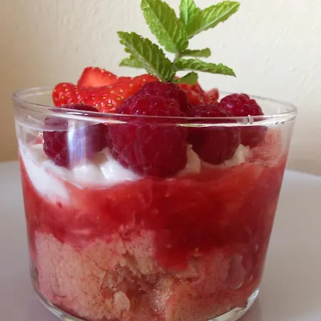 Domaine De Blaignac Bed & Breakfast